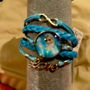 Girls Elsa love bracelet